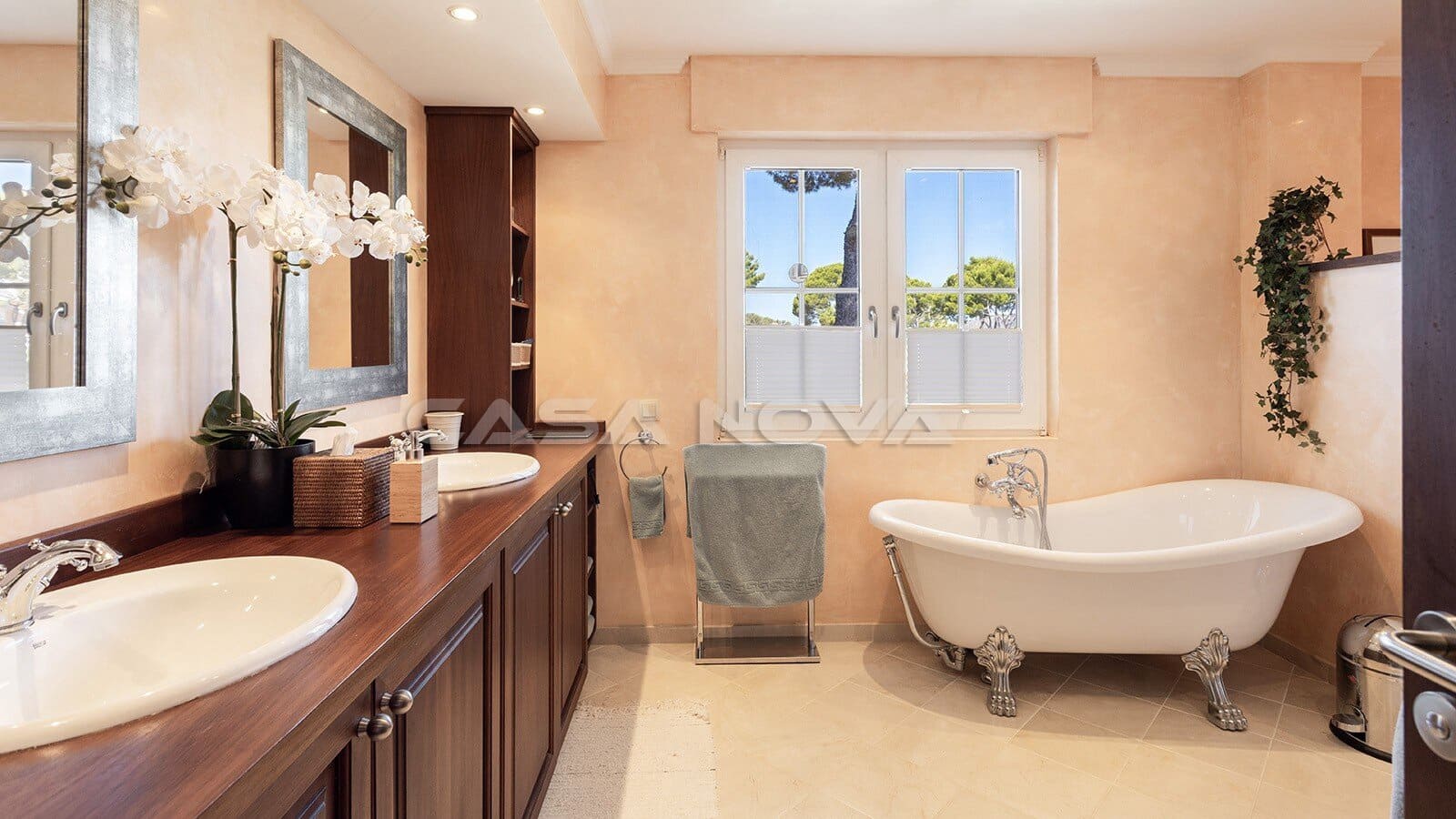 7 chambre Villa/Maison à vendre à Costa de la Calma avec piscine garage - 3 995 000 € (Ref: 9937033)