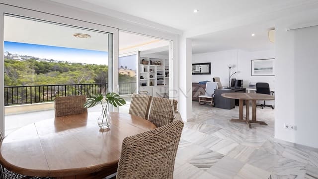 2 soveværelse Lejlighed til salg i Santa Ponsa, Calvià med swimmingpool - € 1.195.000 (Ref: 9973855)