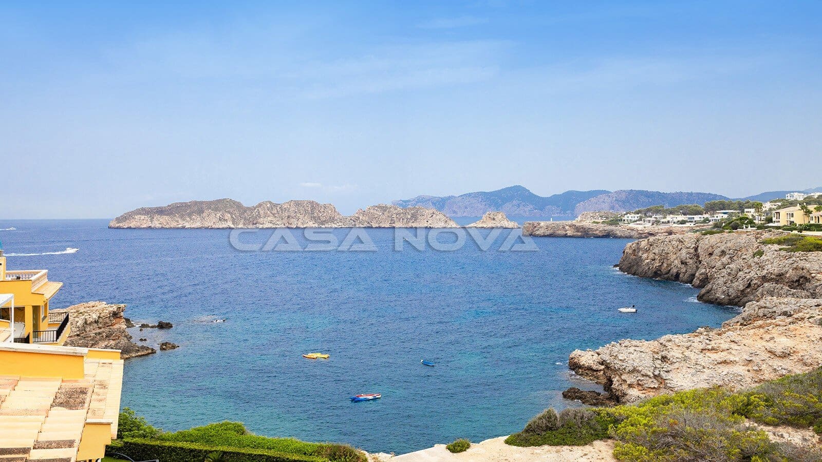 Apartamento de 2 habitaciones en Santa Ponsa en venta con piscina - 1.195.000 € (Ref: 9973855)