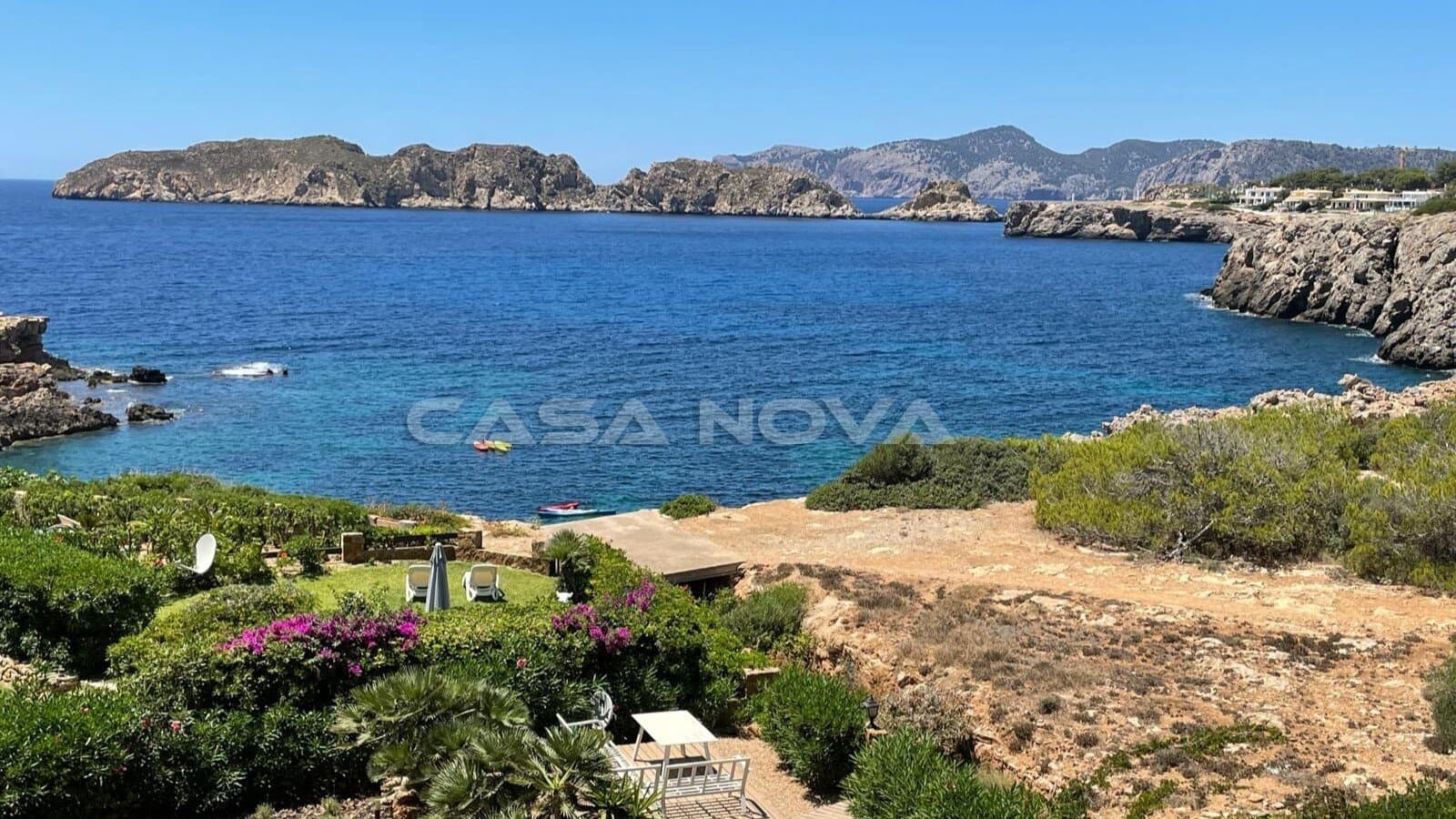 Apartamento de 2 habitaciones en Santa Ponsa en venta con piscina - 1.195.000 € (Ref: 9973855)