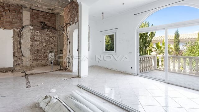 Villa til salgs i Santa Ponsa, Calvià med svømmebasseng - € 1 995 000 (Ref: 9977679)