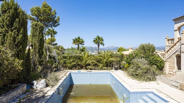 Villa til salgs i Santa Ponsa, Calvià med svømmebasseng - € 1 995 000 (Ref: 9977679)