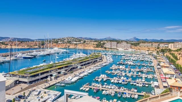 2 soveværelse Lejlighed til salg i El Toro / Port Adriano, Calvià - € 495.000 (Ref: 9983813)