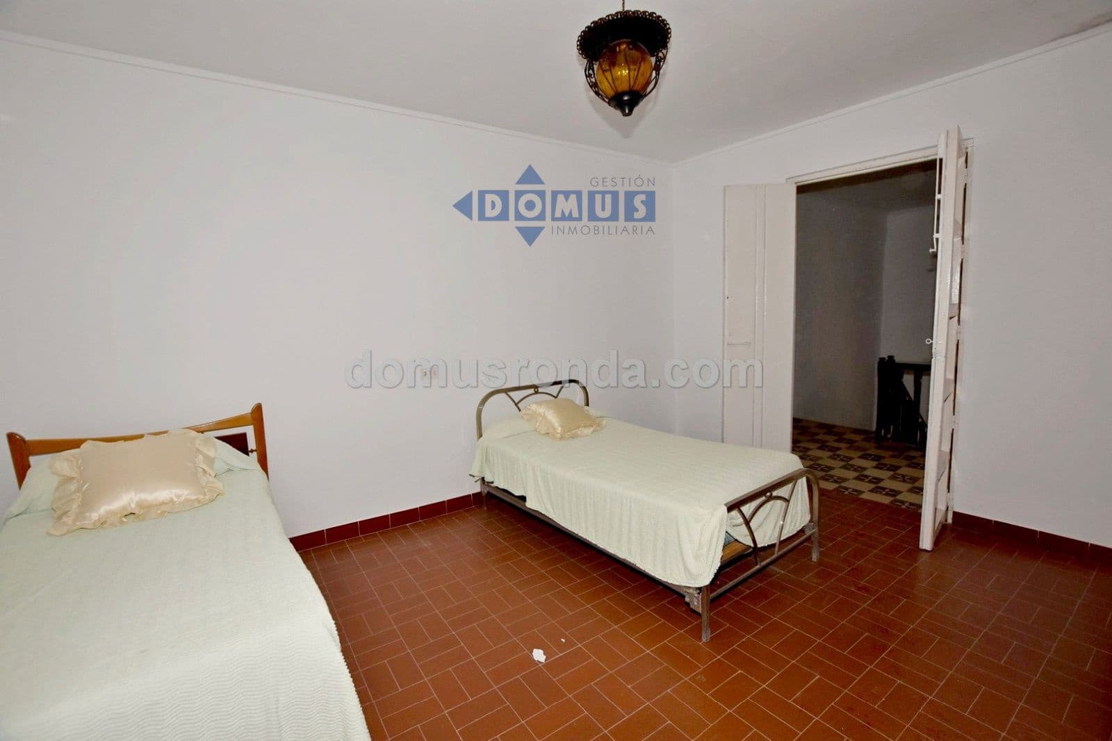 7 Zimmer Villa zu verkaufen in Cuevas del Becerro mit Pool Garage - 250.000 € (Ref: 10019334)