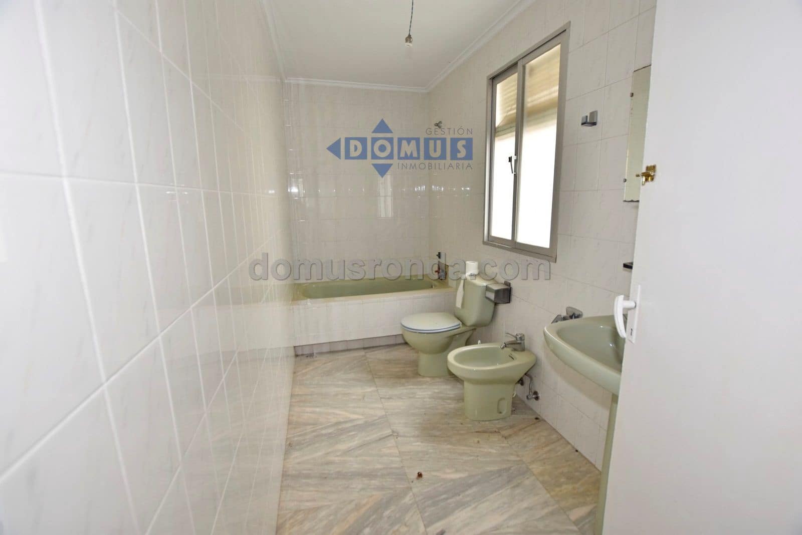 7 Zimmer Villa zu verkaufen in Cuevas del Becerro mit Pool Garage - 250.000 € (Ref: 10019334)