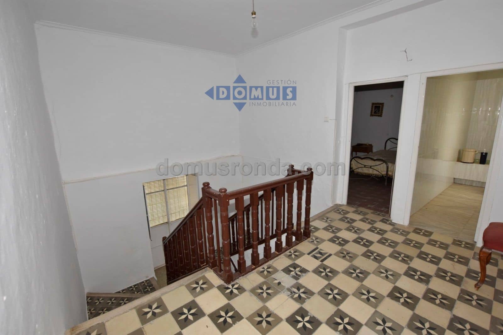 7 Zimmer Villa zu verkaufen in Cuevas del Becerro mit Pool Garage - 250.000 € (Ref: 10019334)