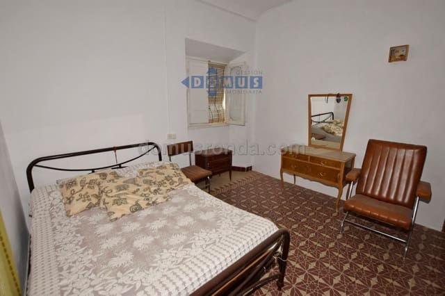 7 Zimmer Villa zu verkaufen in Cuevas del Becerro mit Pool Garage - 250.000 € (Ref: 10019334)