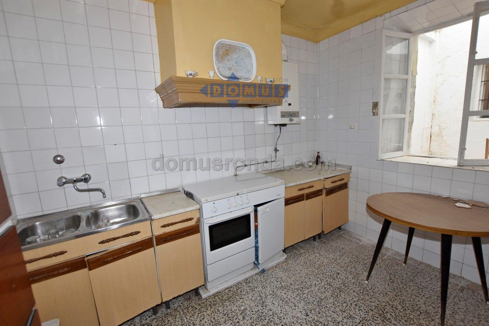 7 Zimmer Villa zu verkaufen in Cuevas del Becerro mit Pool Garage - 250.000 € (Ref: 10019334)