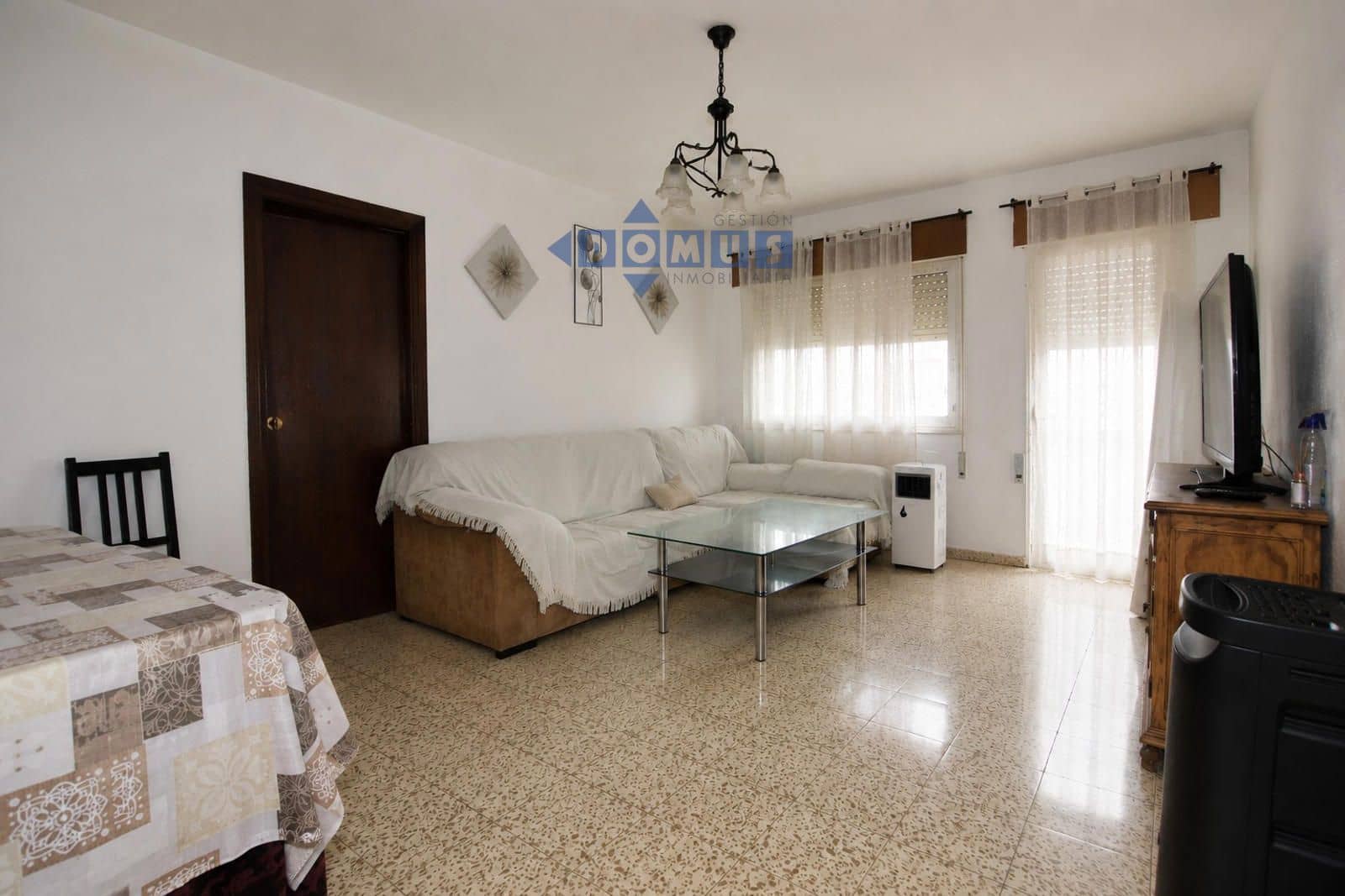 Piso de 3 habitaciones en Ronda en venta - 95.000 € (Ref: 10038998)
