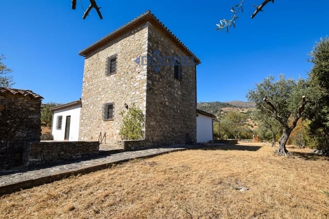 4 quarto Quinta/Casa Rural para venda em Ronda com piscina garagem - 950 000 € (Ref: 10054421)