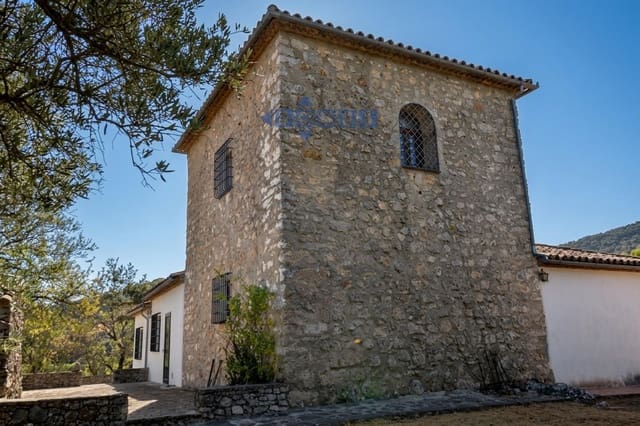 4 quarto Quinta/Casa Rural para venda em Ronda com piscina garagem - 950 000 € (Ref: 10054421)