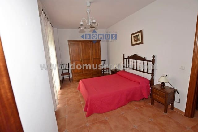 4 sovrum Hus till salu i Cuevas del Becerro med pool garage - 185 000 € (Ref: 10100497)