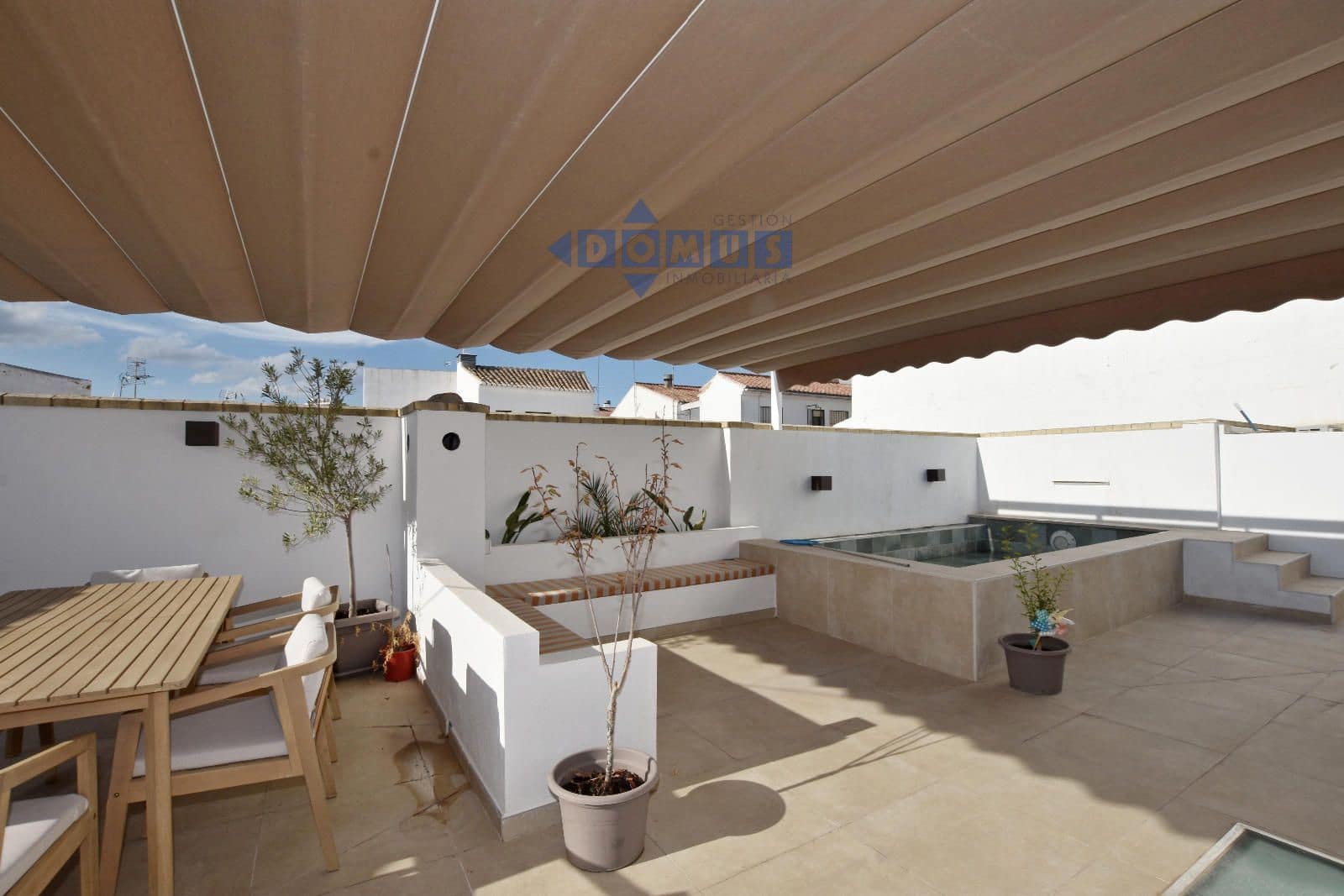 3 bedroom Flat for sale in Ronda with pool - € 420,000 (Ref: 10155501)