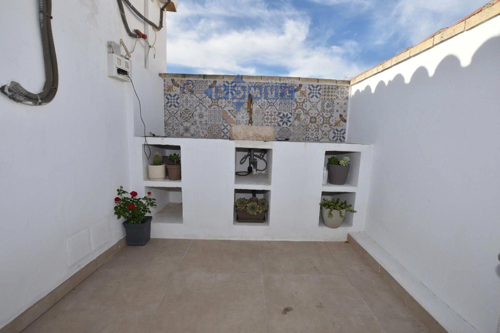 3 bedroom Flat for sale in Ronda with pool - € 420,000 (Ref: 10155501)