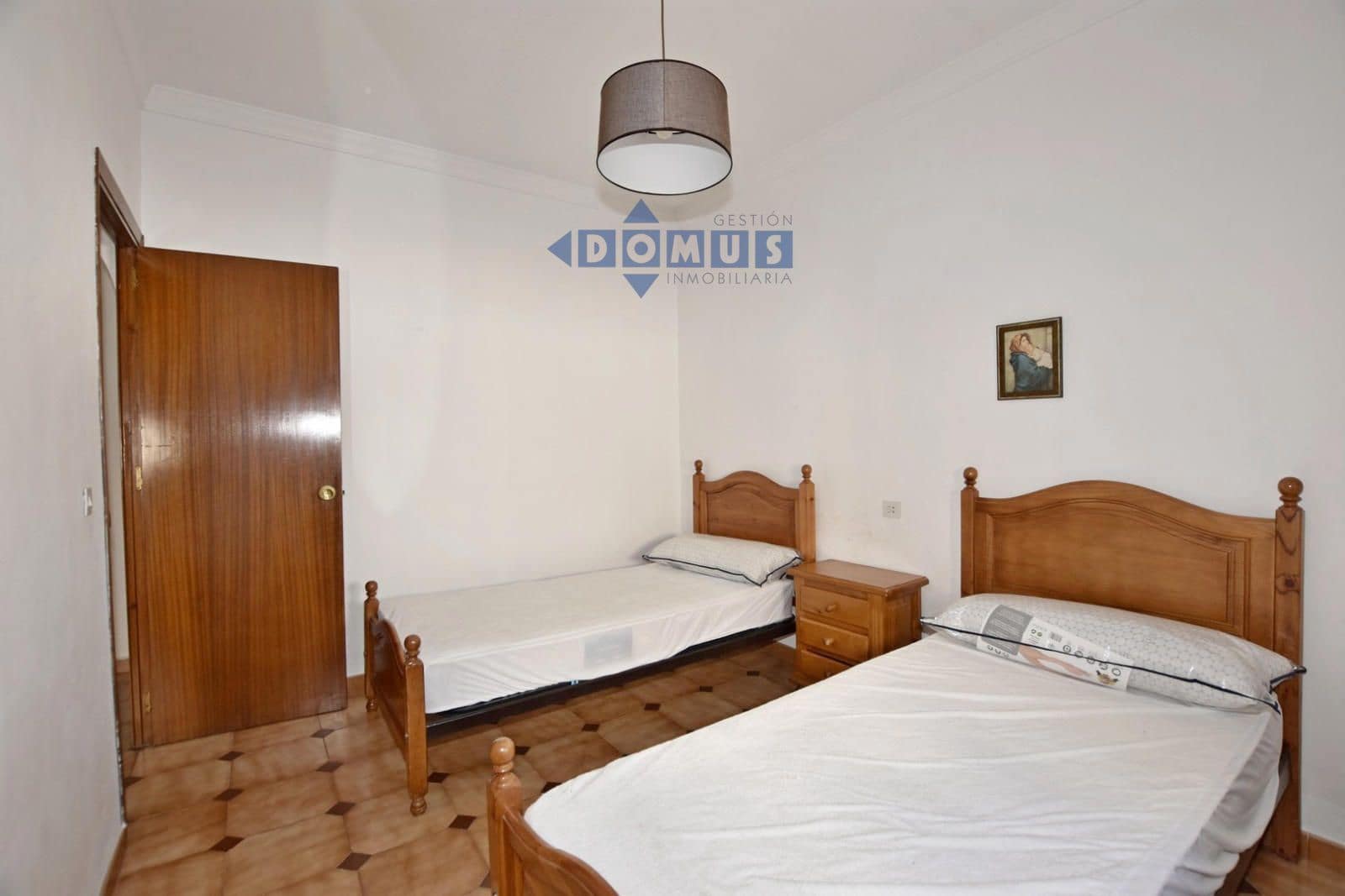 6 bedroom Villa for sale in Arriate - € 350,000 (Ref: 10156135)