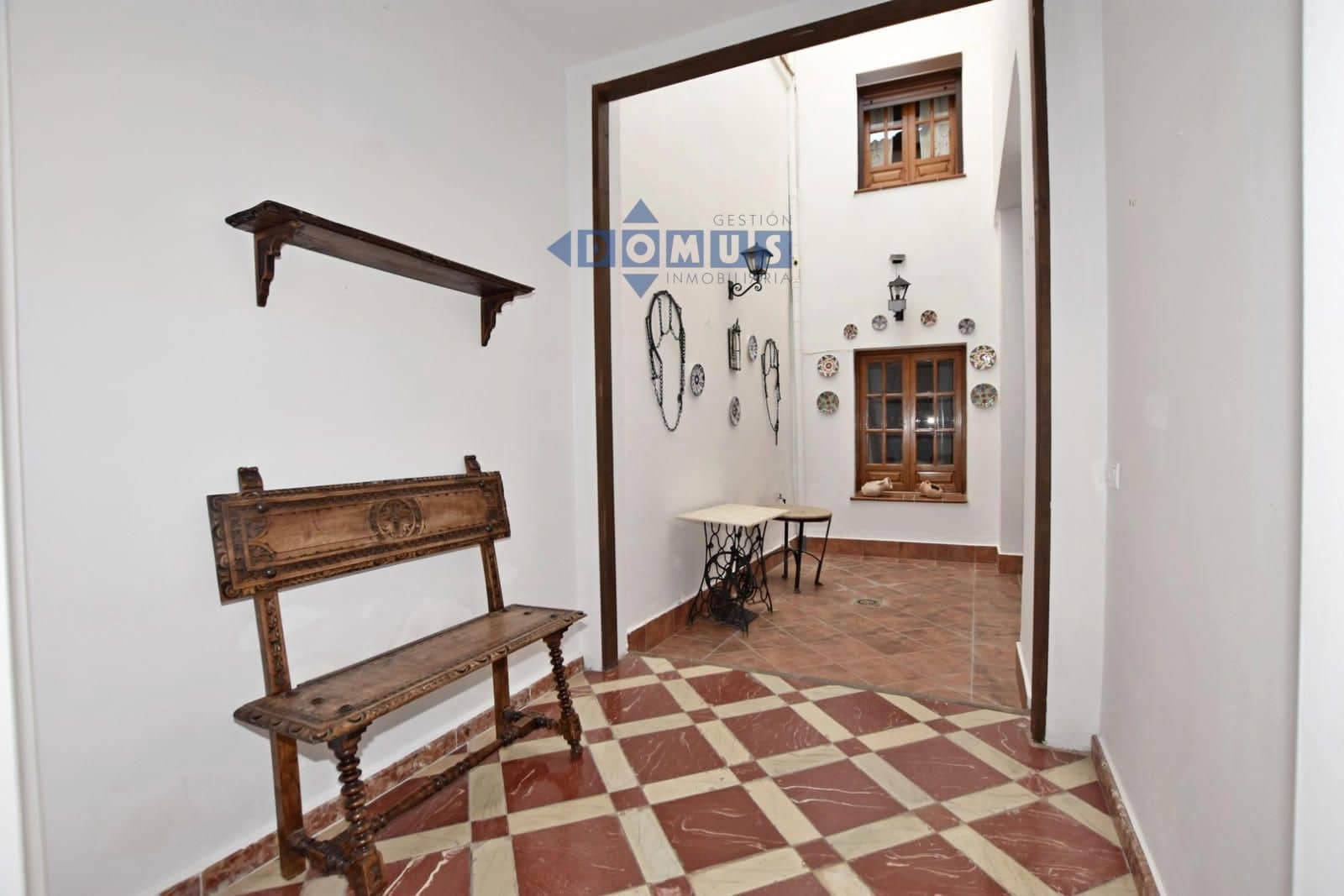6 bedroom Villa for sale in Arriate - € 350,000 (Ref: 10156135)