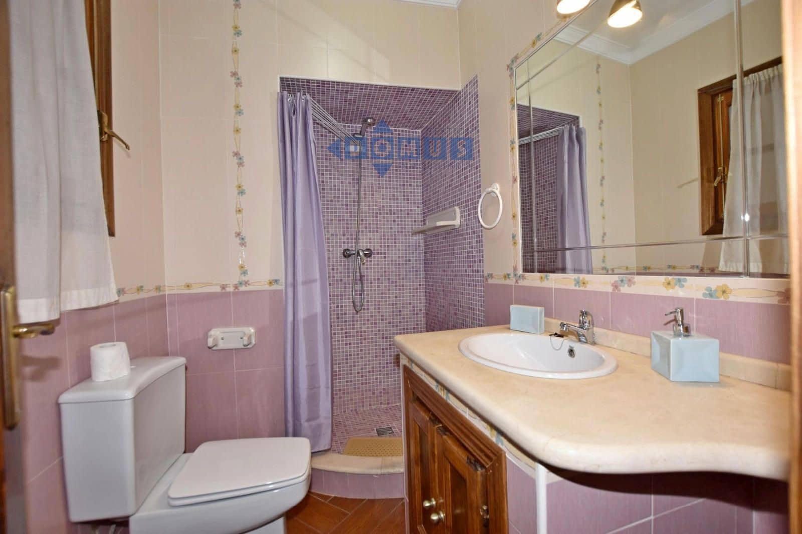 6 bedroom Villa for sale in Arriate - € 350,000 (Ref: 10156135)