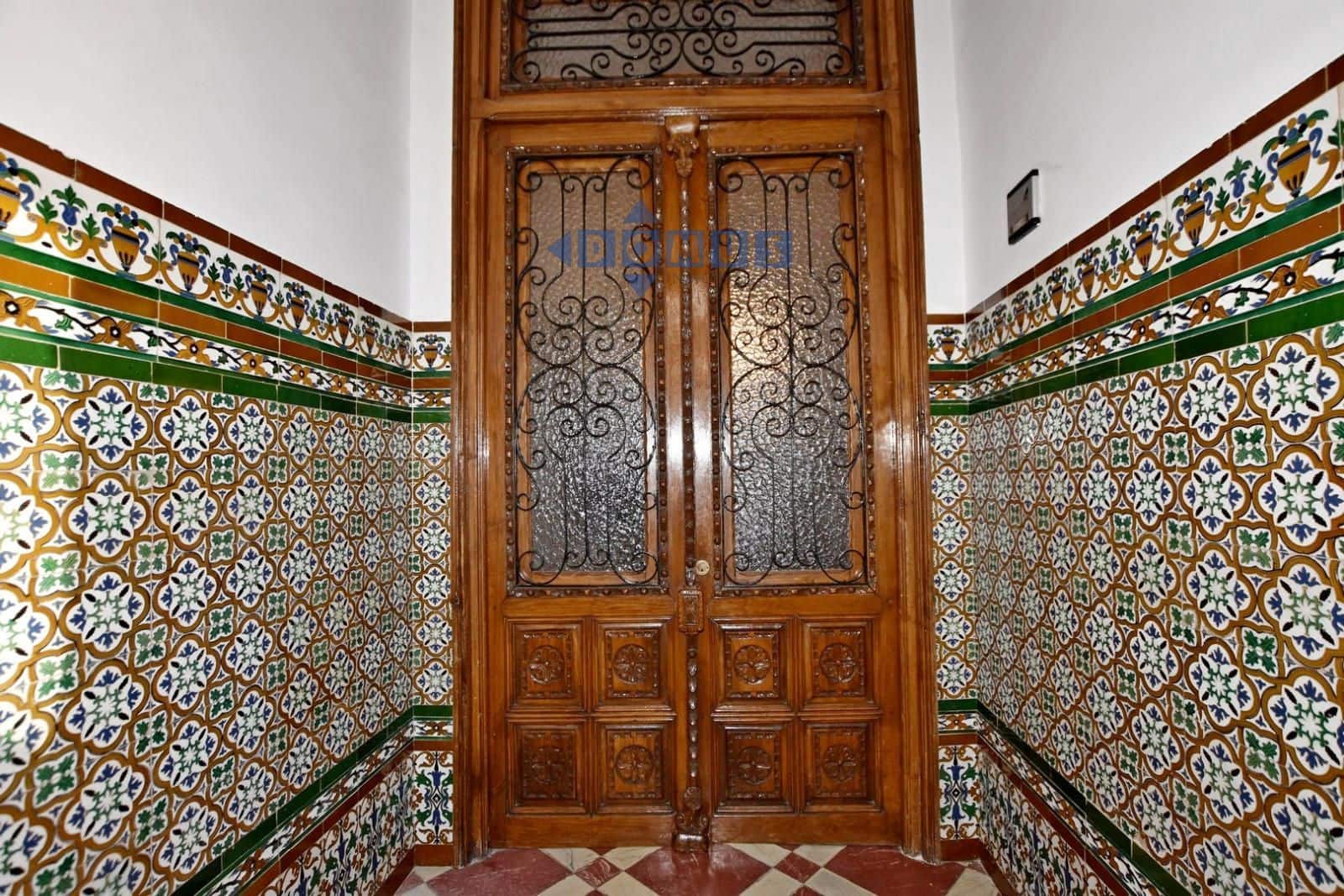6 bedroom Villa for sale in Arriate - € 350,000 (Ref: 10156135)
