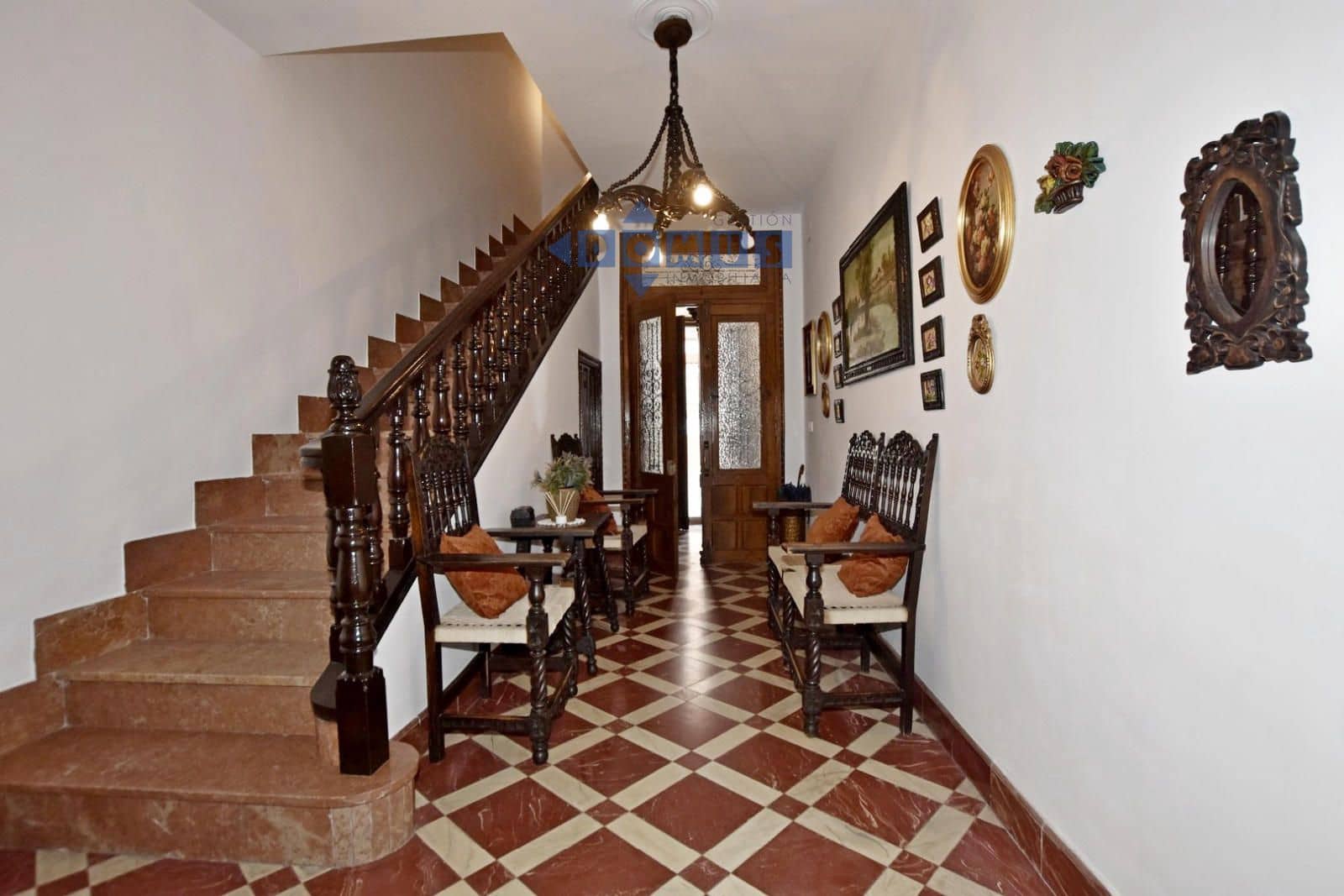 6 bedroom Villa for sale in Arriate - € 350,000 (Ref: 10156135)
