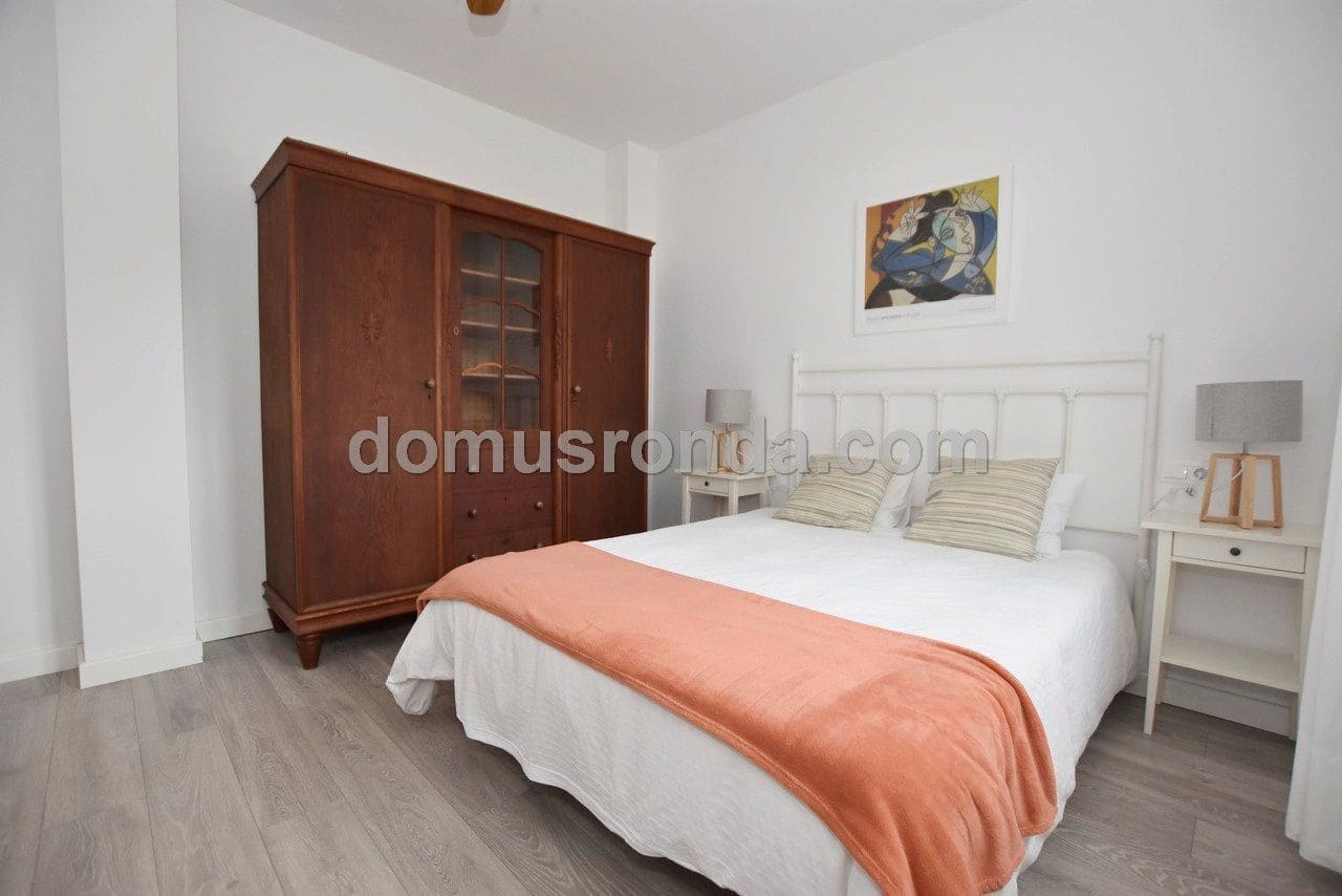 3 soveværelse Villa til salg i Ronda med swimmingpool garage - € 1.500.000 (Ref: 5097545)