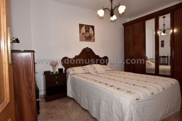 3 sovrum Villa till salu i Ronda - 185 000 € (Ref: 5098175)