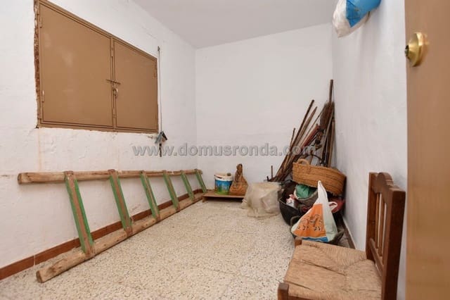 Villa zu verkaufen in Cuevas del Becerro - 89.000 € (Ref: 5516709)