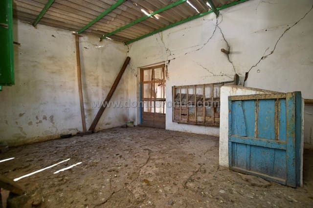 Villa zu verkaufen in Cuevas del Becerro - 89.000 € (Ref: 5516709)