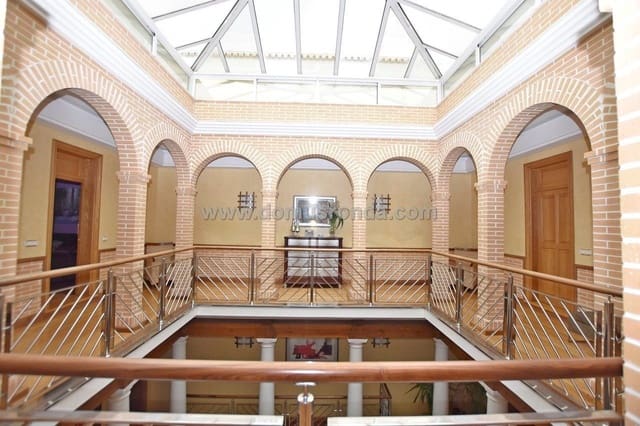 5 soverom Villa til salgs i Ronda med svømmebasseng garasje - € 750 000 (Ref: 5516722)