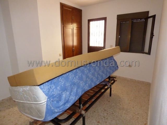 6 sypialnia Willa na sprzedaż w Igualeja - 97 000 € (Ref: 5918178)