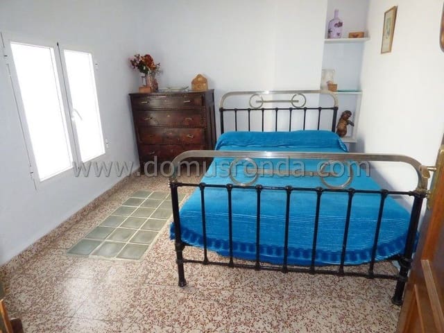 6 sypialnia Willa na sprzedaż w Igualeja - 97 000 € (Ref: 5918178)