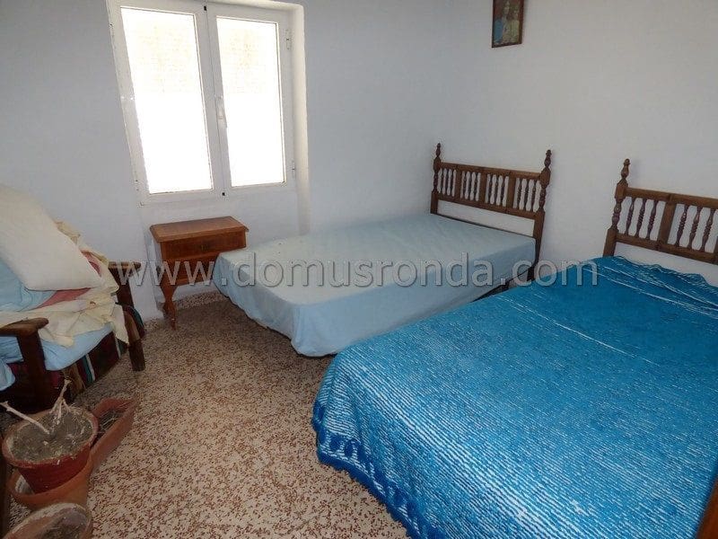 6 sypialnia Willa na sprzedaż w Igualeja - 97 000 € (Ref: 5918178)