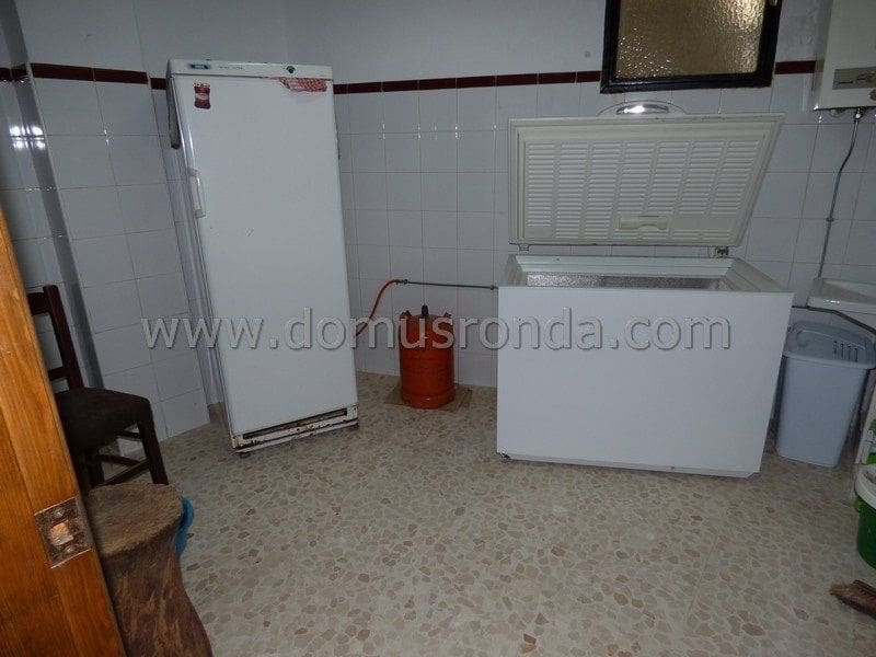 6 sypialnia Willa na sprzedaż w Igualeja - 97 000 € (Ref: 5918178)