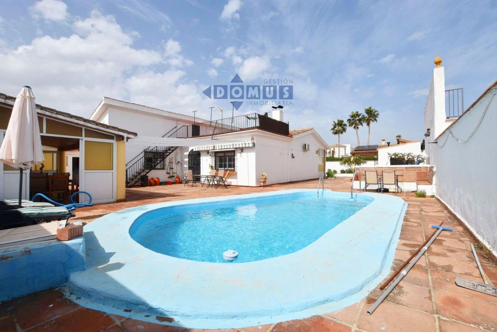 5 soveværelse Villa til salg i Ronda med swimmingpool garage - € 650.000 (Ref: 6237515)