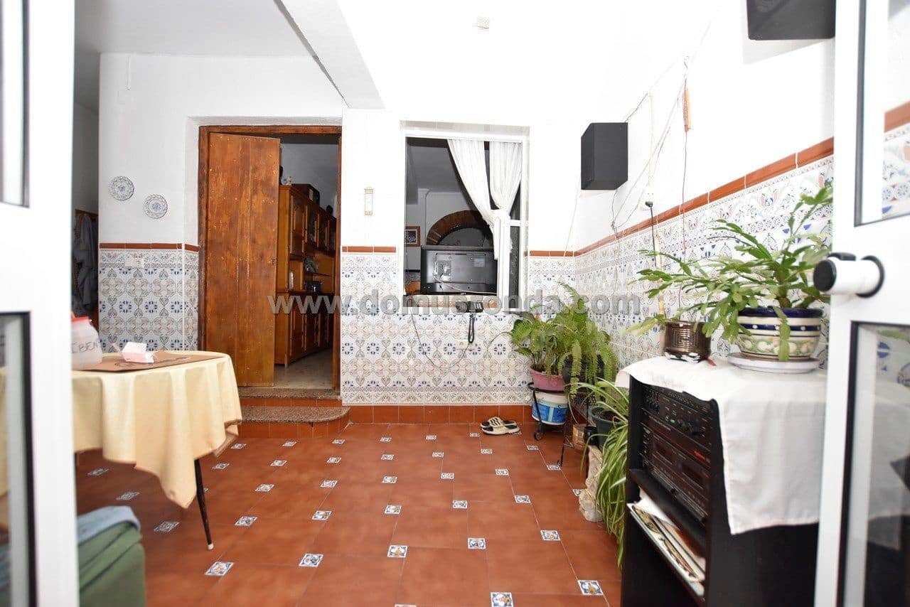 10 bedroom Villa for sale in Ronda - € 380,000 (Ref: 6240870)