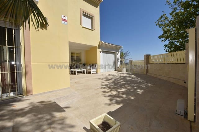 5 soverom Villa til salgs i Ronda med svømmebasseng garasje - € 530 000 (Ref: 6240871)