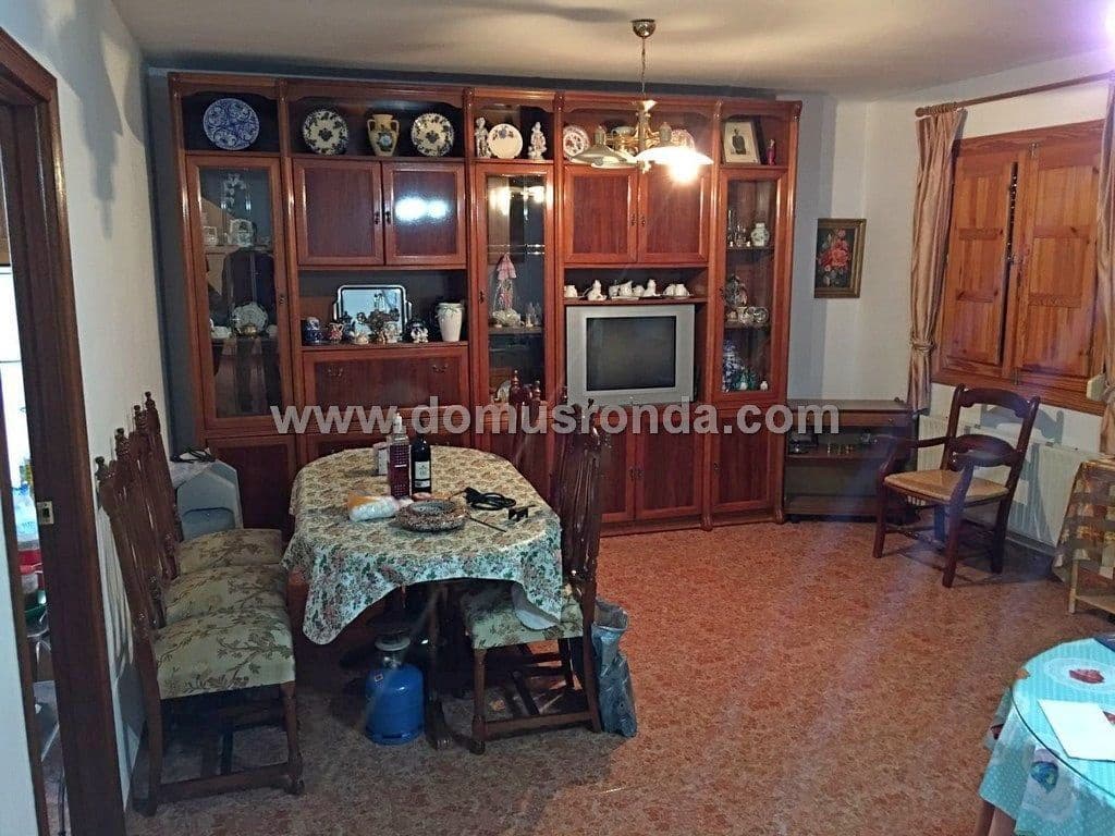 3 soveværelse Lejlighed til salg i Ronda med swimmingpool - € 187.000 (Ref: 6249121)