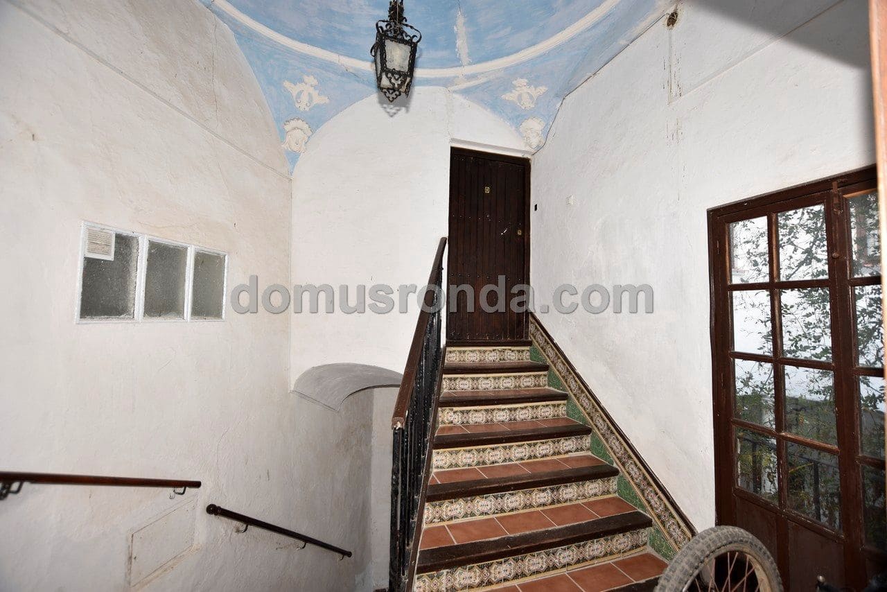 Chalet de 12 habitaciones en Ronda en venta - 870.000 € (Ref: 6466777)