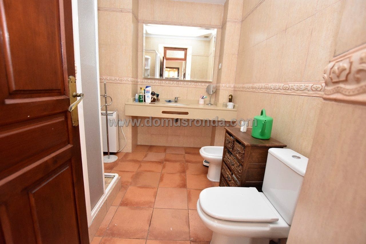 Restaurant/Bar til salg i Ronda - € 650.000 (Ref: 6466778)
