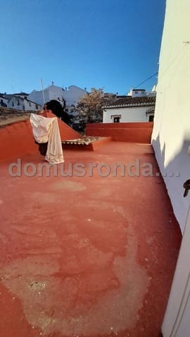 Chalet de 5 habitaciones en Ronda en venta - 210.000 € (Ref: 6658283)