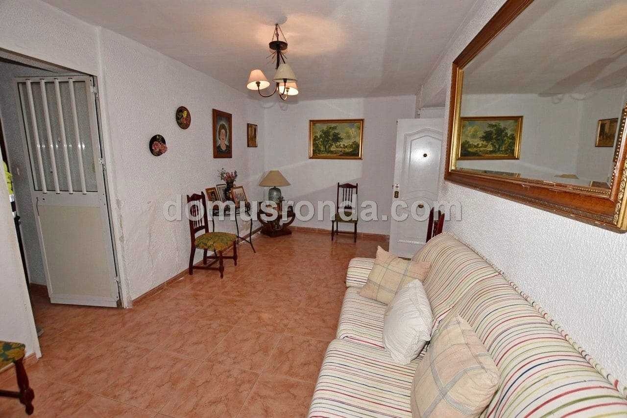 6 Zimmer Villa zu verkaufen in Ronda - 156.000 € (Ref: 6676425)