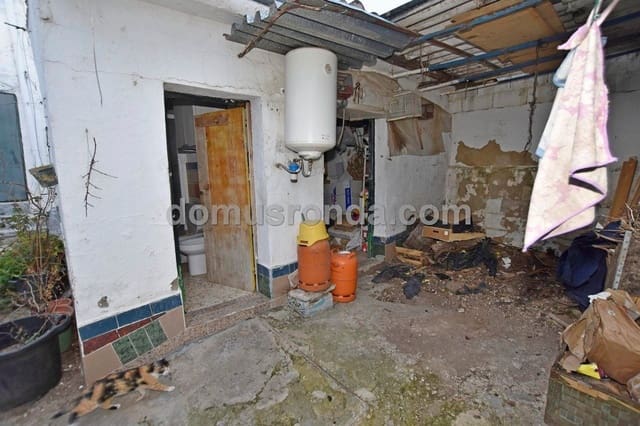 Chalet de 6 habitaciones en Ronda en venta - 156.000 € (Ref: 6676425)