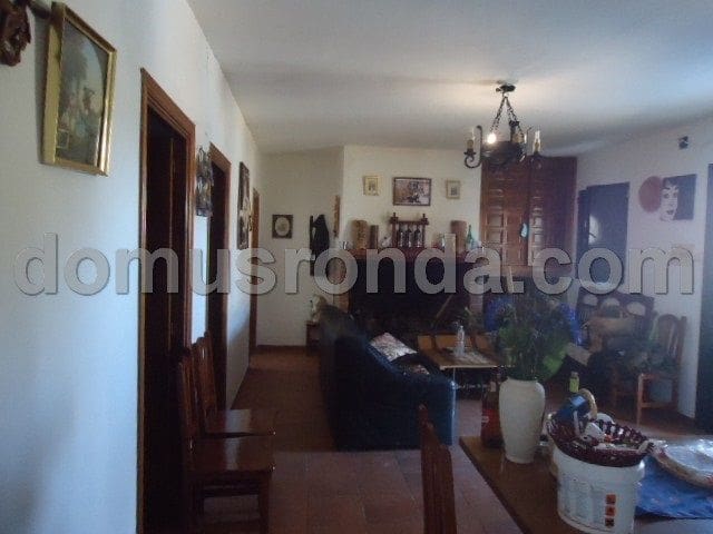 Villa til salg i Ronda - € 270.000 (Ref: 6758154)