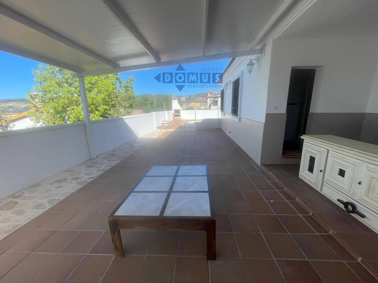 4 soveværelse Villa til leje i Arriate med swimmingpool garage - € 2.700 (Ref: 6761175)