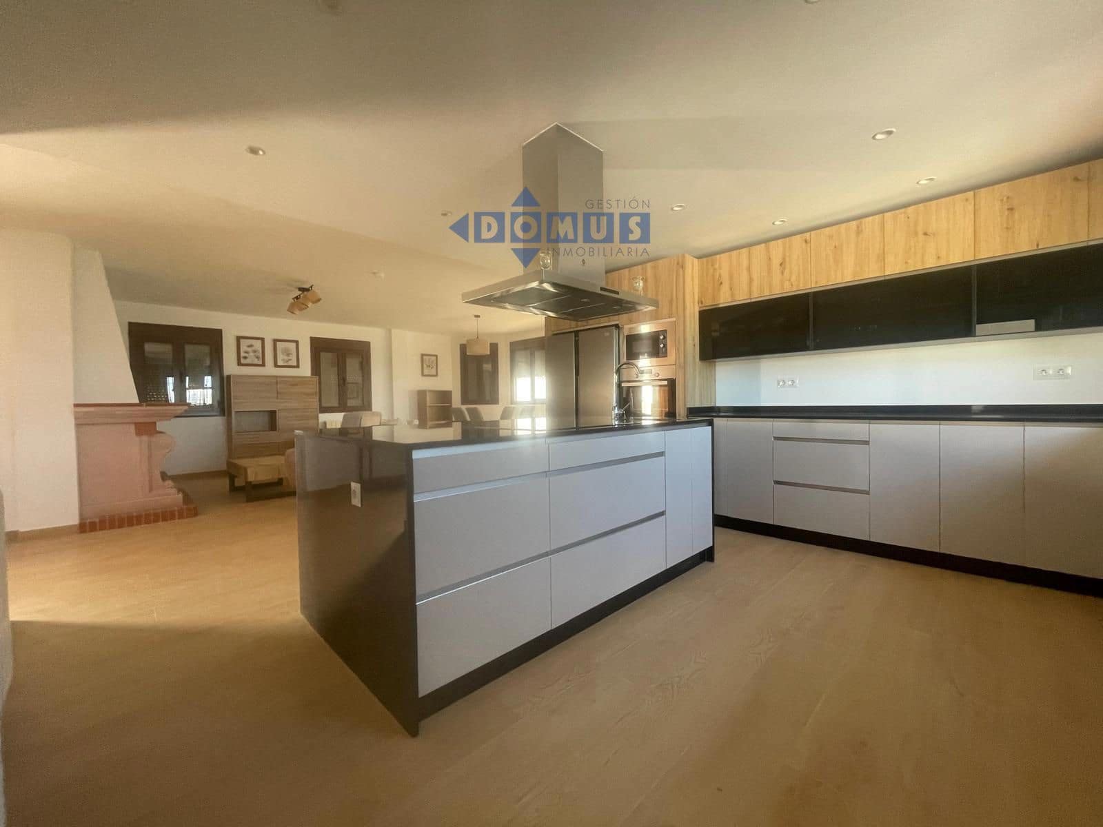 4 soveværelse Villa til leje i Arriate med swimmingpool garage - € 2.700 (Ref: 6761175)
