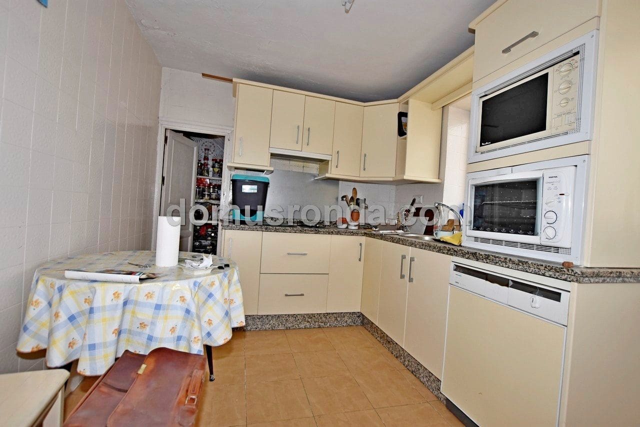 4 sovrum Villa till salu i Ronda med garage - 500 000 € (Ref: 6834356)