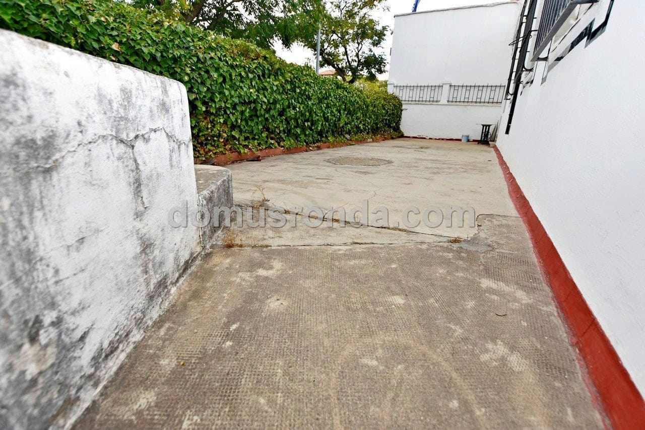 4 sovrum Villa till salu i Ronda med garage - 500 000 € (Ref: 6834356)