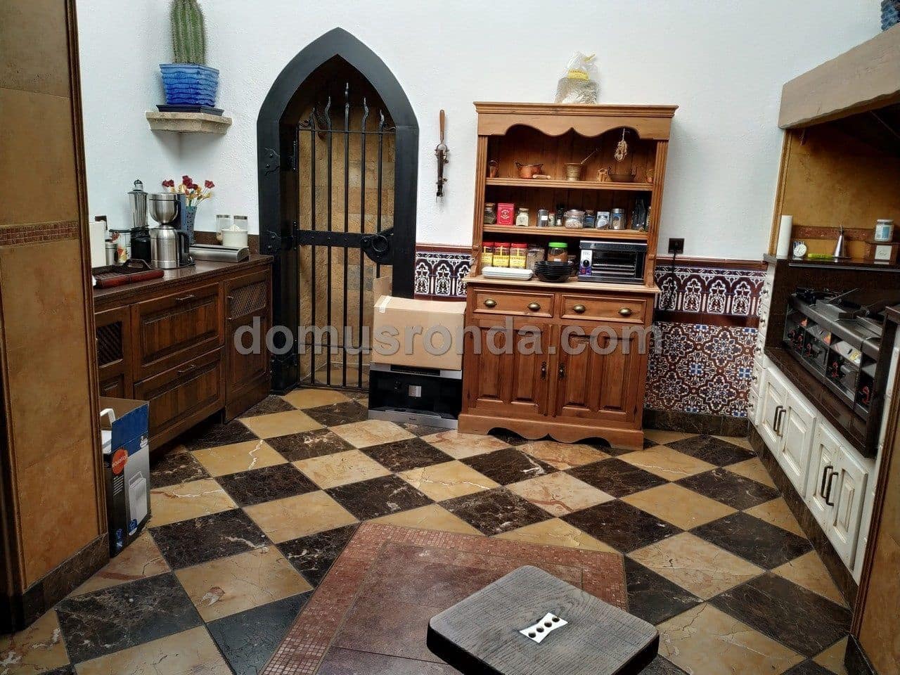 5 quarto Restaurante/Bar para venda em Ronda com garagem - 698 000 € (Ref: 6857178)