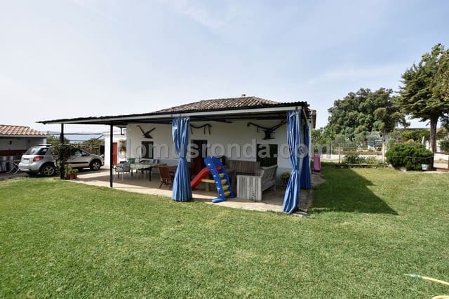 4 soveværelse Villa til salg i Ronda med swimmingpool - € 225.000 (Ref: 6859634)