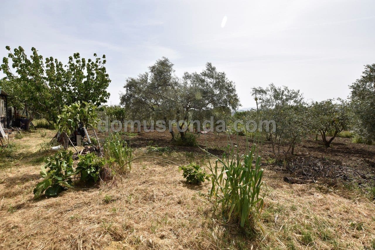 4 soveværelse Villa til salg i Ronda med swimmingpool - € 225.000 (Ref: 6859634)