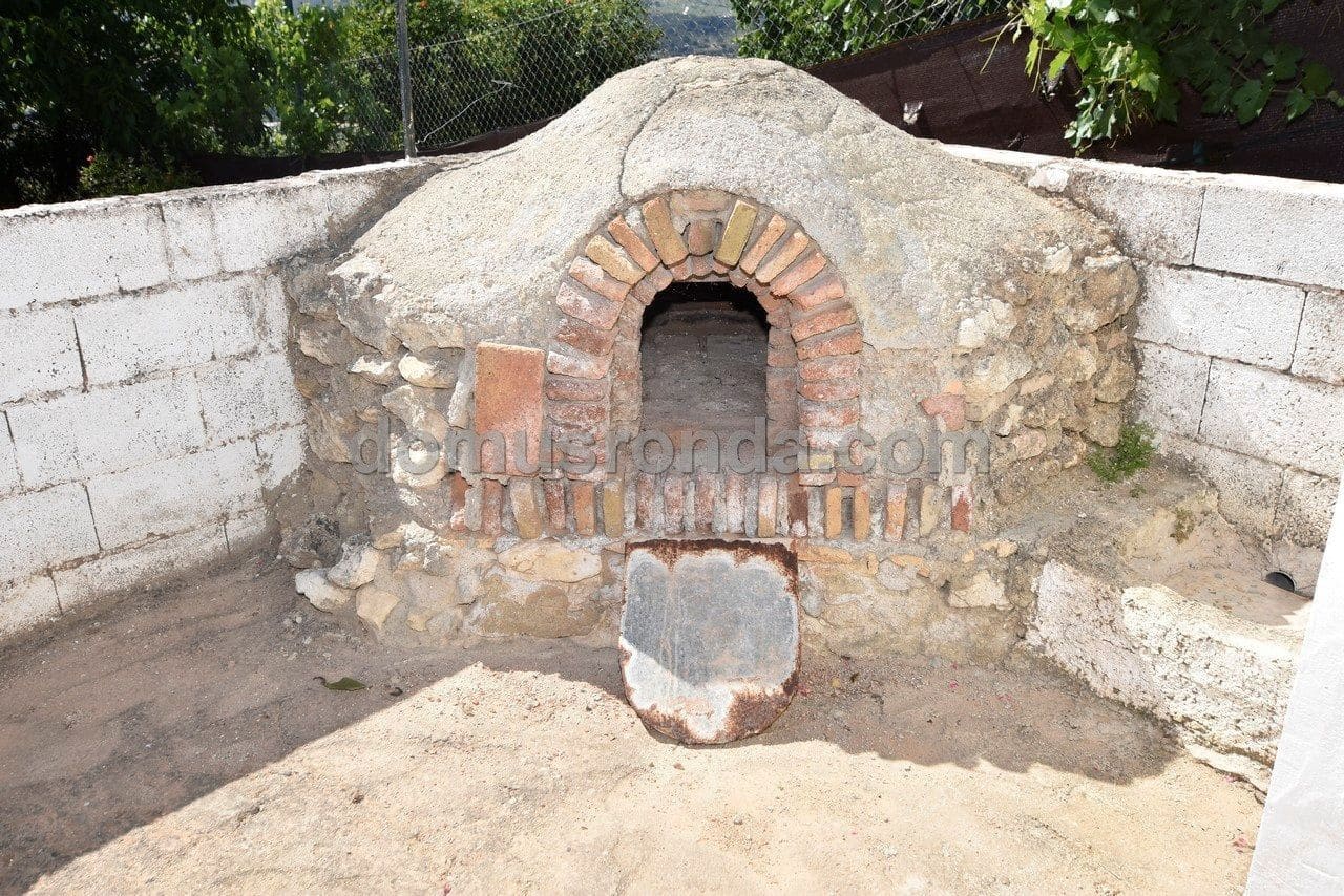 3 Zimmer Villa zu vermieten in Ronda mit Pool Garage - 1.200 € (Ref: 6876559)